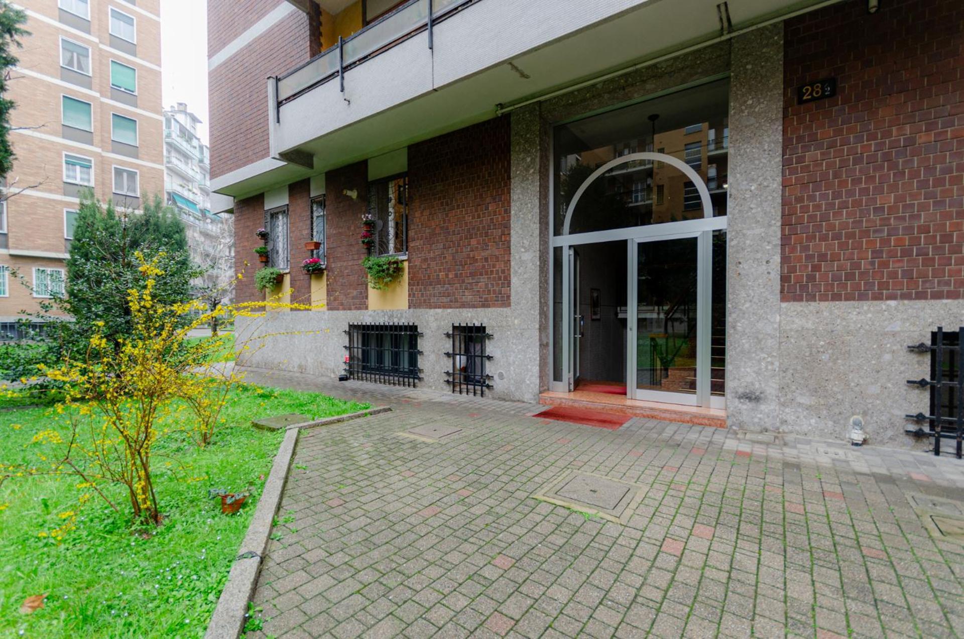 Mini Loft Linate Airport And Blu Metro Apartment Milano Exterior foto